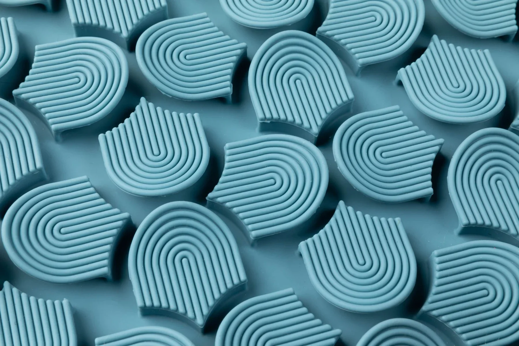 FuzzYard Life | Hide & Treat Mat - Image 8